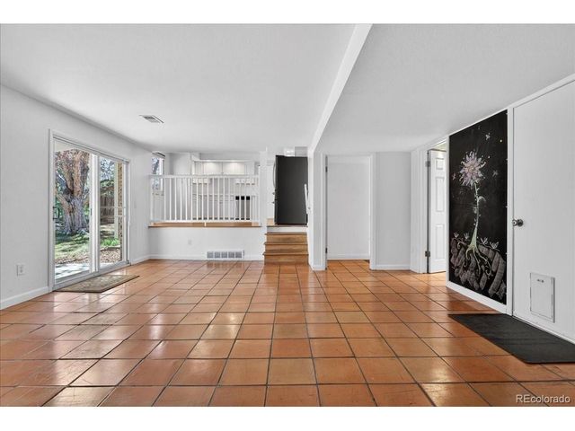 6584 S Clermont Ct, Centennial, CO 80121