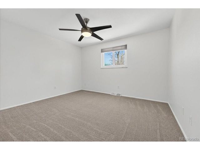 6584 S Clermont Ct, Centennial, CO 80121