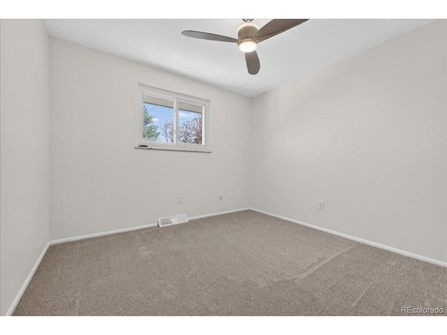 6584 S Clermont Ct, Centennial, CO 80121