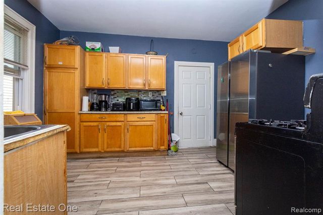 5485 Springwells Street, Detroit, MI 48210