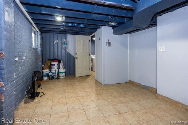 5485 Springwells Street, Detroit, MI 48210