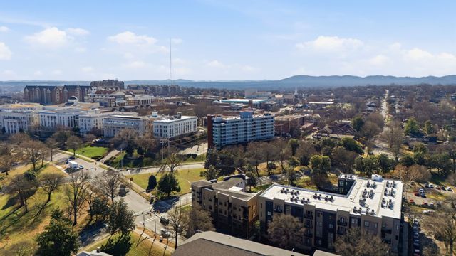 1700 Belcourt Ave Apt 303, Nashville, TN 37212