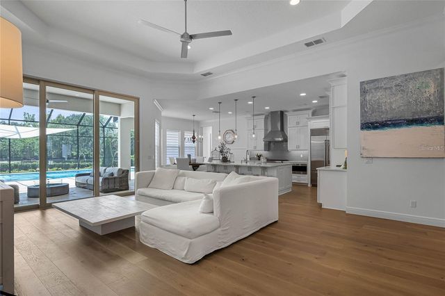 1118 ESTANCIA WOODS LOOP, Windermere, FL 34786