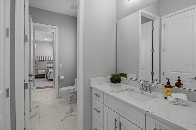 1118 ESTANCIA WOODS LOOP, Windermere, FL 34786