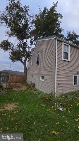 385 HERR ST, Lock Haven, PA 17745