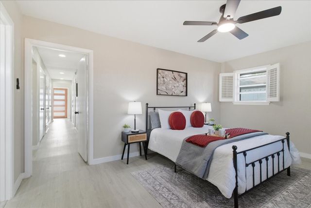 1509 University Drive, Arlington, TX 76013