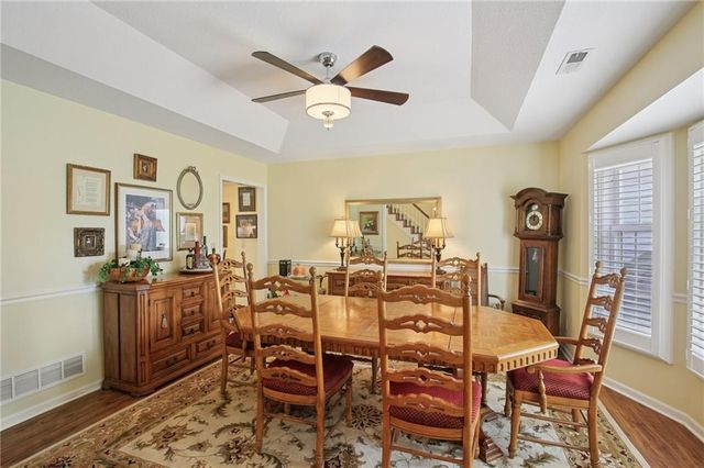 46 NE 231 Road, Warrensburg, MO 64093