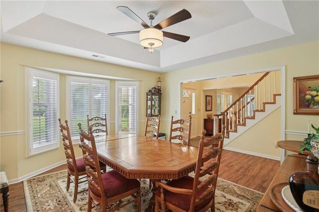 46 NE 231 Road, Warrensburg, MO 64093