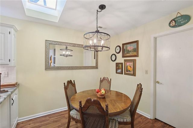 46 NE 231 Road, Warrensburg, MO 64093