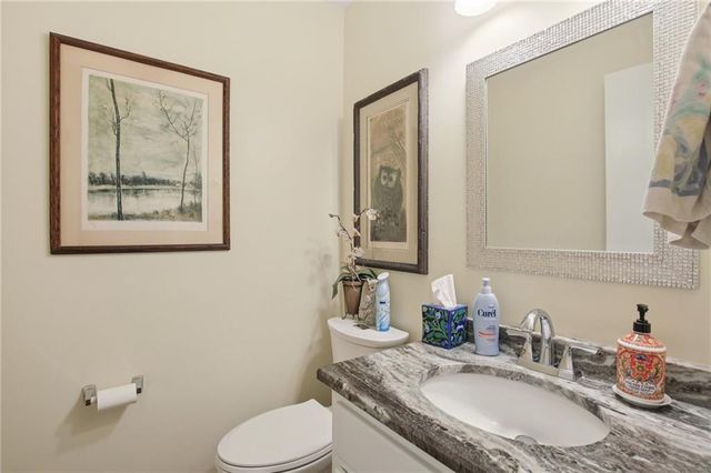 46 NE 231 Road, Warrensburg, MO 64093