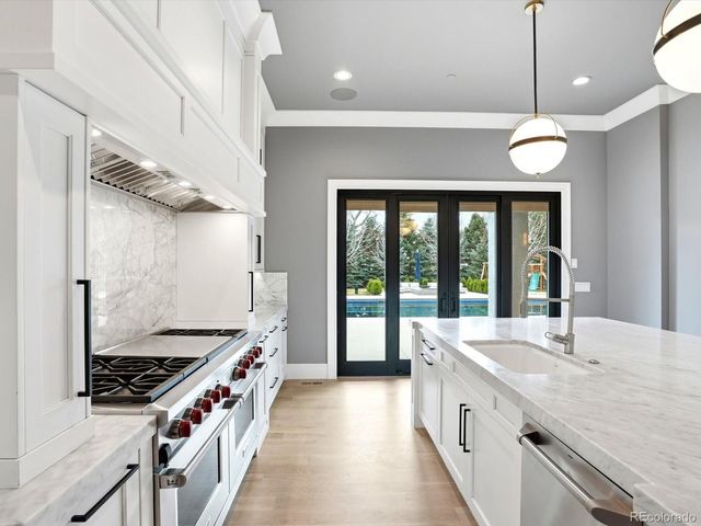 10 South Lane, Cherry Hills Village, CO 80113