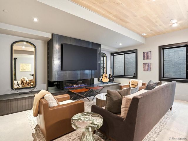 10 South Lane, Cherry Hills Village, CO 80113