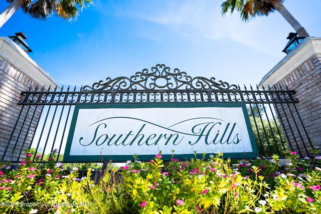 4885 Summit View Drive, Brooksville, FL 34601