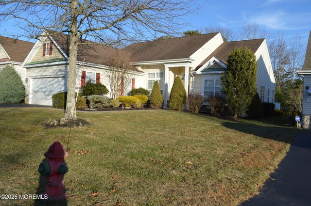 10 Fenwick Lane, Barnegat, NJ 08005