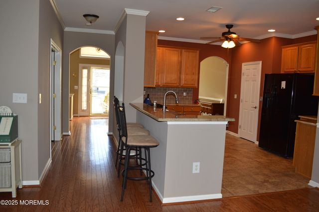 10 Fenwick Lane, Barnegat, NJ 08005