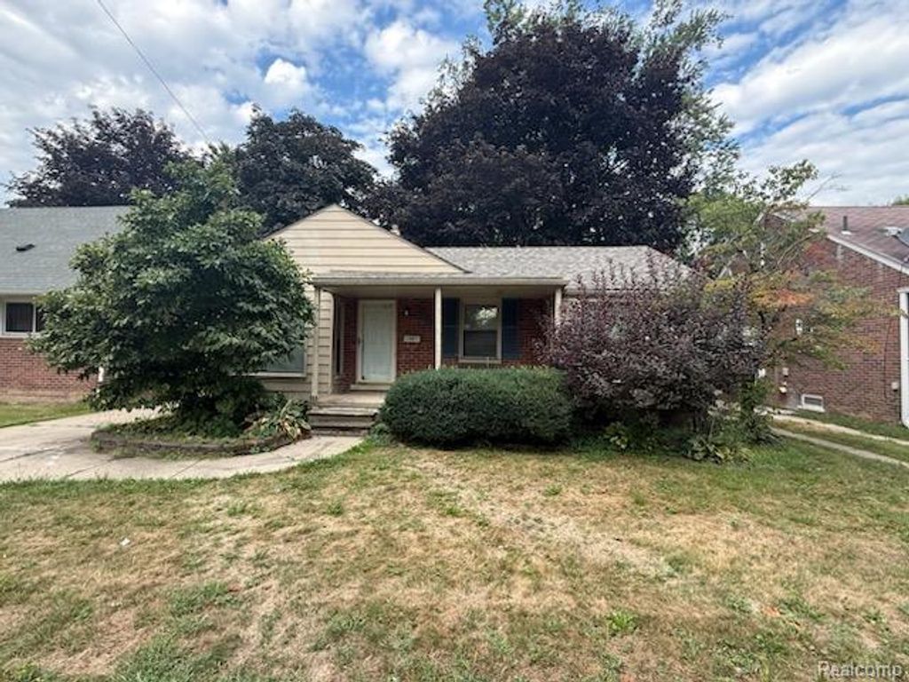 10005 Grayfield, Redford Charter Township, MI 48239