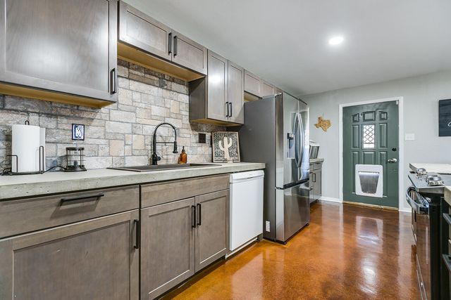 718 E 45th Street, San Angelo, TX 76903