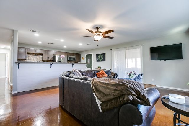 718 E 45th Street, San Angelo, TX 76903