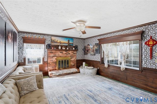 7285 Cactus Rd, Hanover, VA 23111