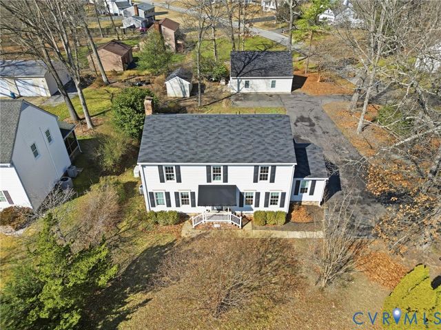 7285 Cactus Rd, Hanover, VA 23111