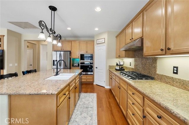 27665 Bottle Brush Wy, Murrieta, CA 92562