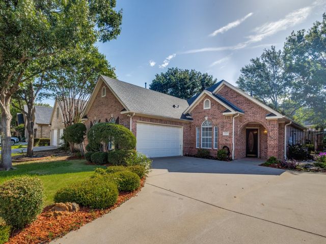 1117 Ellison Park Circle, Denton, TX 76205