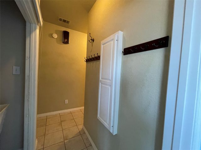 1117 Ellison Park Circle, Denton, TX 76205
