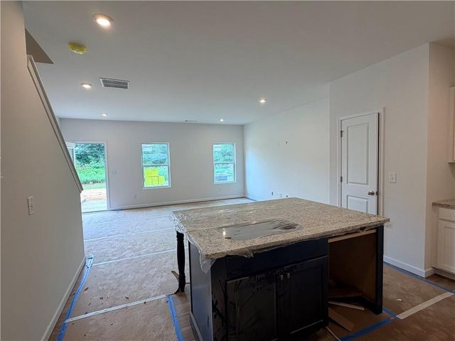 325 Rolling Green Road 101, Adairsville, GA 30103