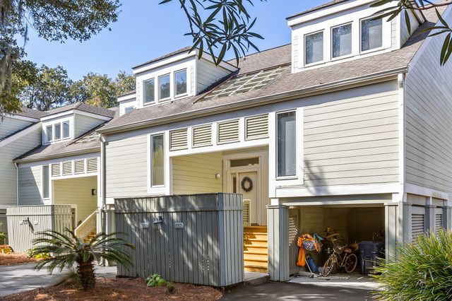 1723 Live Oak Park, Seabrook Island, SC 29455