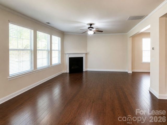 137 Glade Valley Avenue, Mooresville, NC 28117