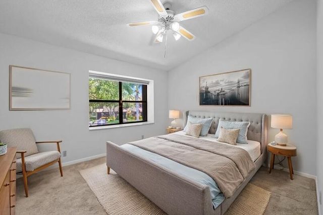 4586 Carambola Circle S 27217, Coconut Creek, FL 33066