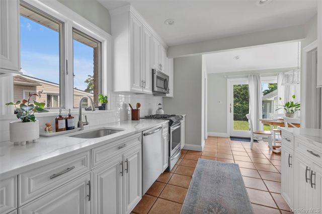 22 Spencer Avenue, Lynbrook, NY 11563