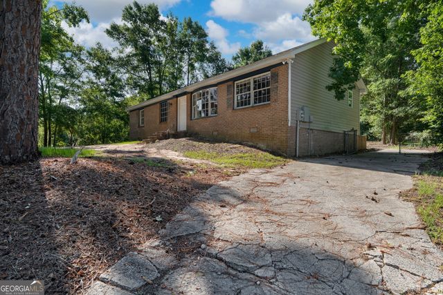 4216 W Oak Drive, Macon, GA 31210