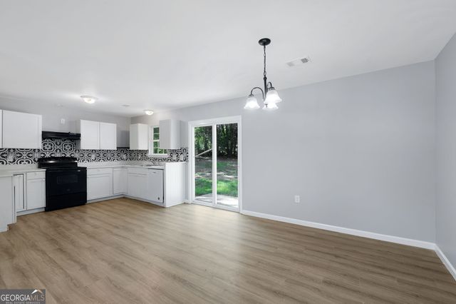 4216 W Oak Drive, Macon, GA 31210