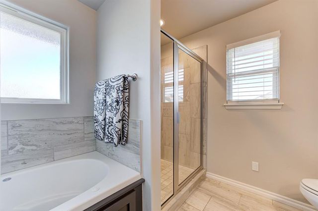 8813 Anaum Lane, Yukon, OK 73099