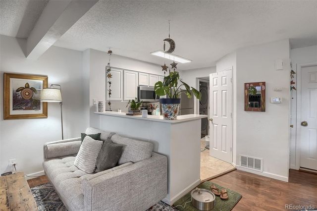 980 S Dahlia Street A, Glendale, CO 80246