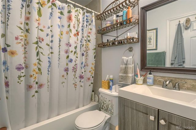 980 S Dahlia Street A, Glendale, CO 80246