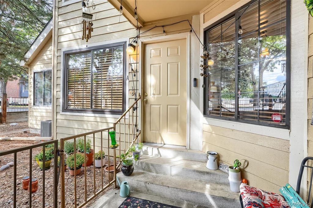 980 S Dahlia Street A, Glendale, CO 80246