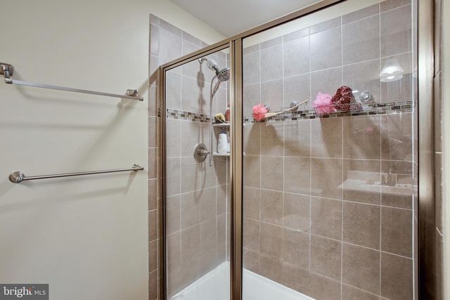 1221 LONG FARM LANE, Brunswick, MD 21716