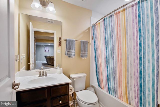 1221 LONG FARM LANE, Brunswick, MD 21716