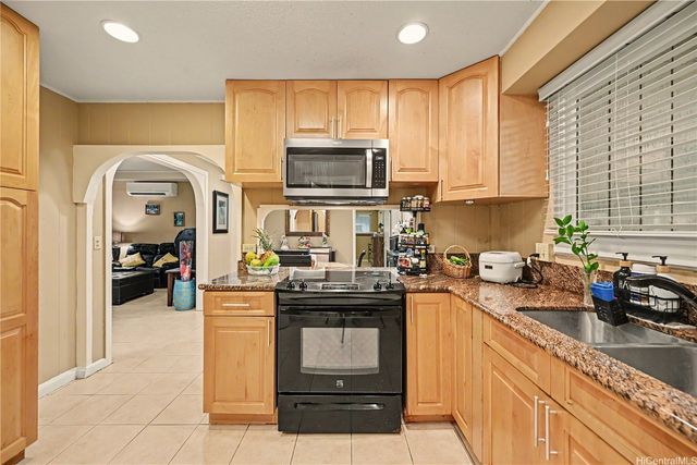91-414 Papipi Drive, Ewa Beach, HI 96706