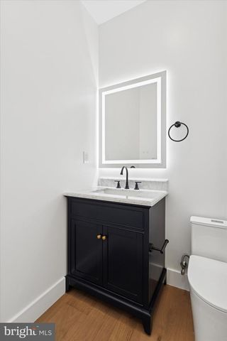 530 E BRINTON ST, Philadelphia, PA 19144