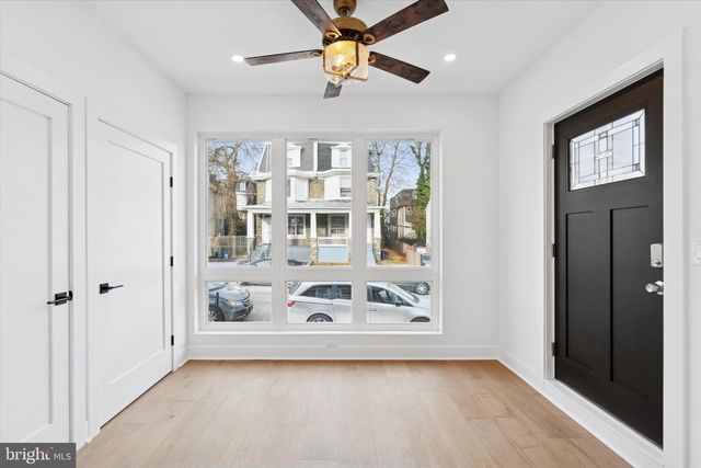 530 E BRINTON ST, Philadelphia, PA 19144