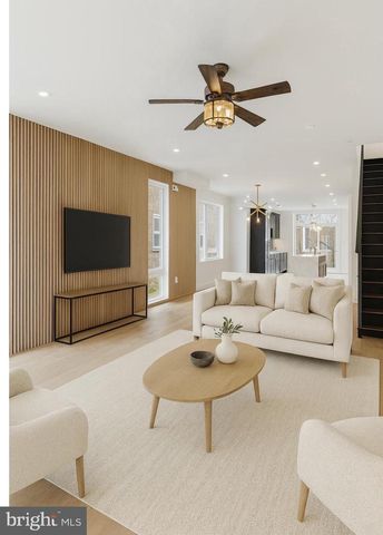 530 E BRINTON ST, Philadelphia, PA 19144