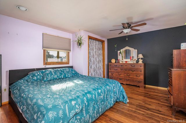 245 53rd Street, Lindenhurst, NY 11757