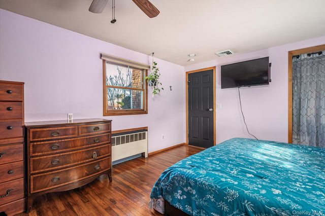 245 53rd Street, Lindenhurst, NY 11757