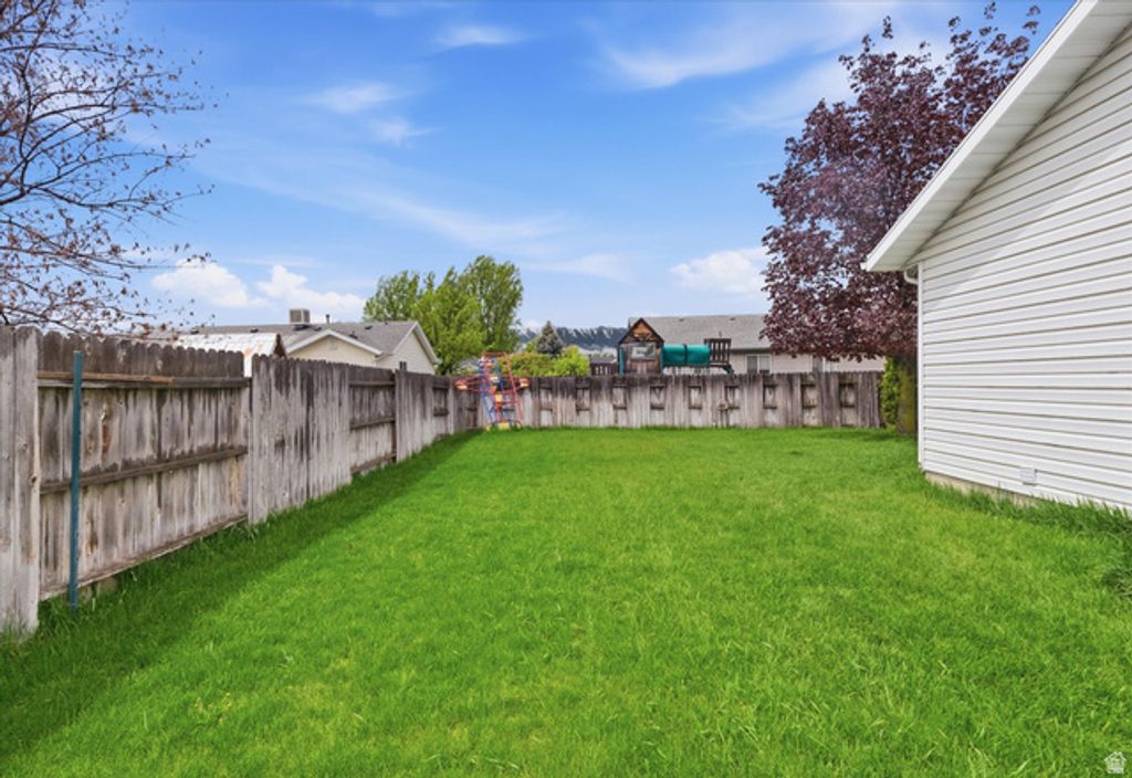 Image 18 of property listing at 3123 S 1565 W, Nibley, UT 84321