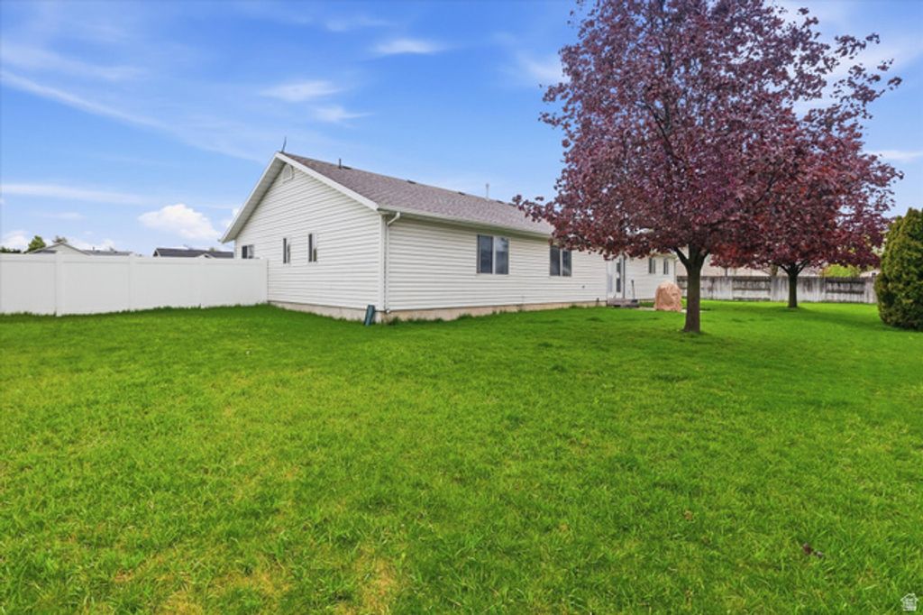 Image 20 of property listing at 3123 S 1565 W, Nibley, UT 84321
