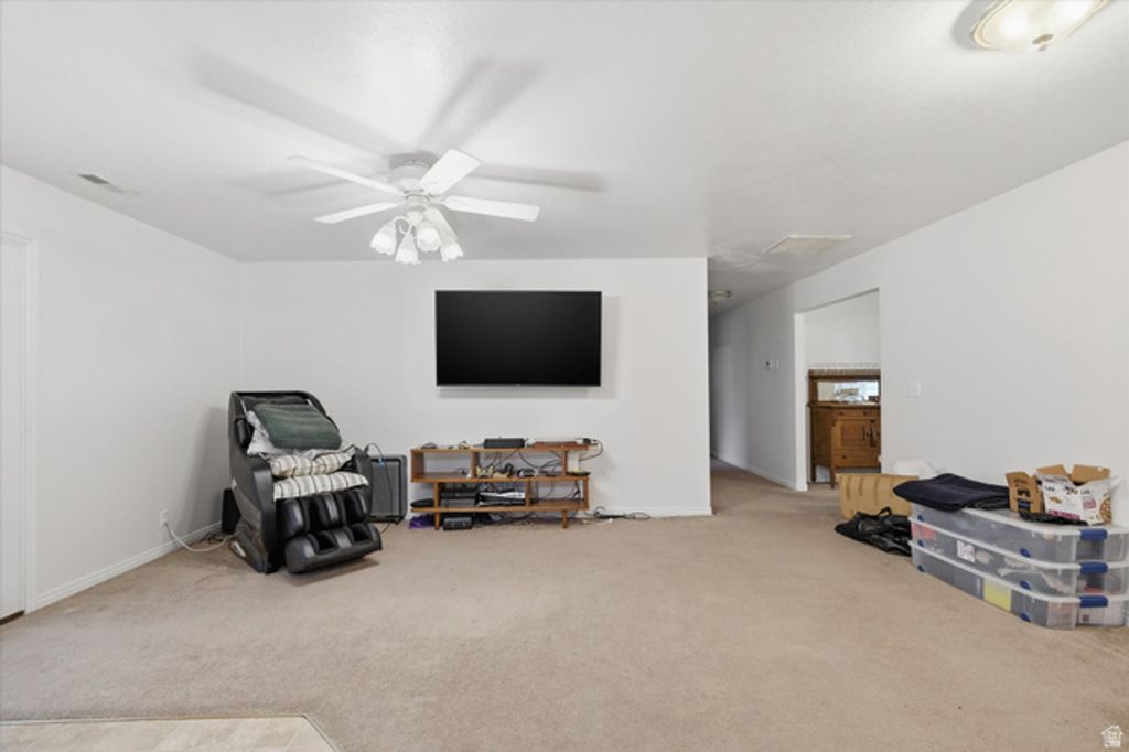 Image 6 of property listing at 3123 S 1565 W, Nibley, UT 84321