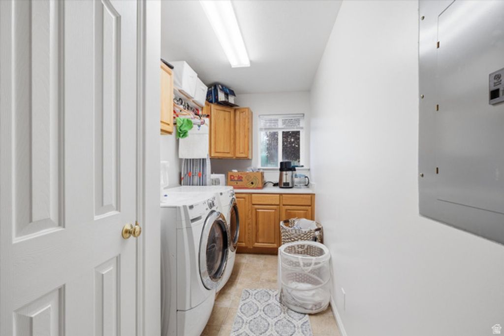Image 8 of property listing at 3123 S 1565 W, Nibley, UT 84321